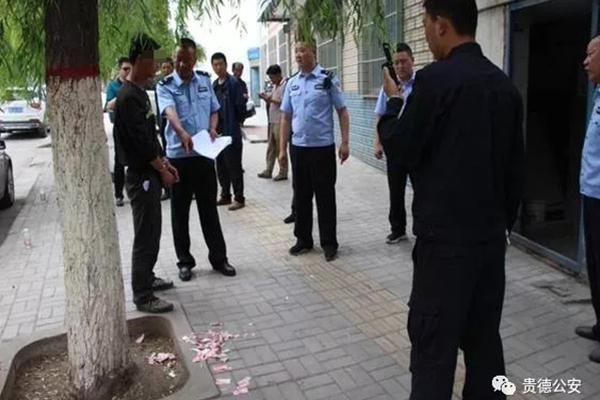 吸血鬼崛起开局复活位置有什么区别